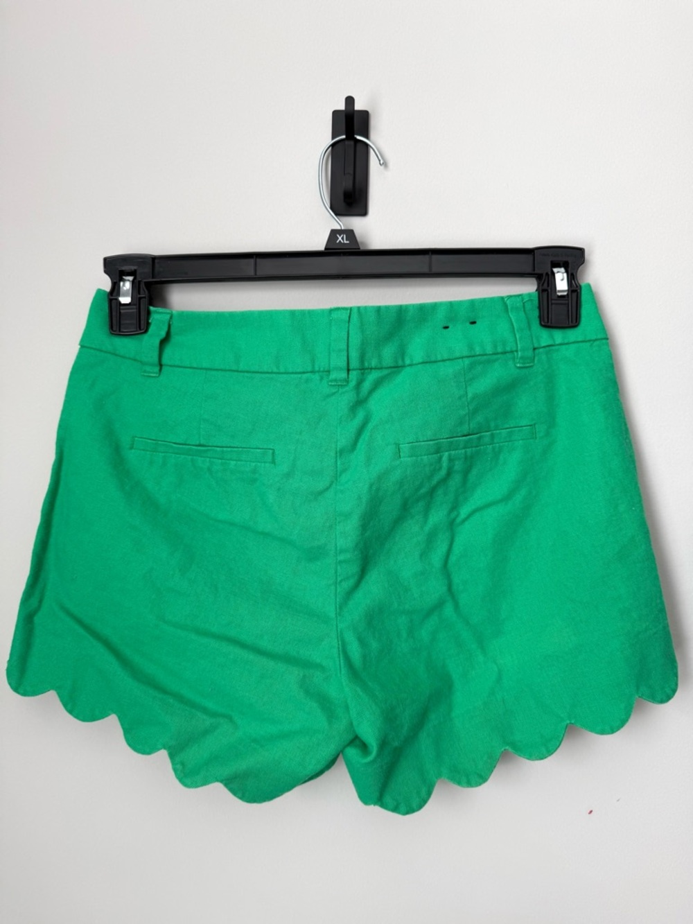 Women’s J. Crew Kelly Green Scallop Hem Shorts - Picture 3 of 3